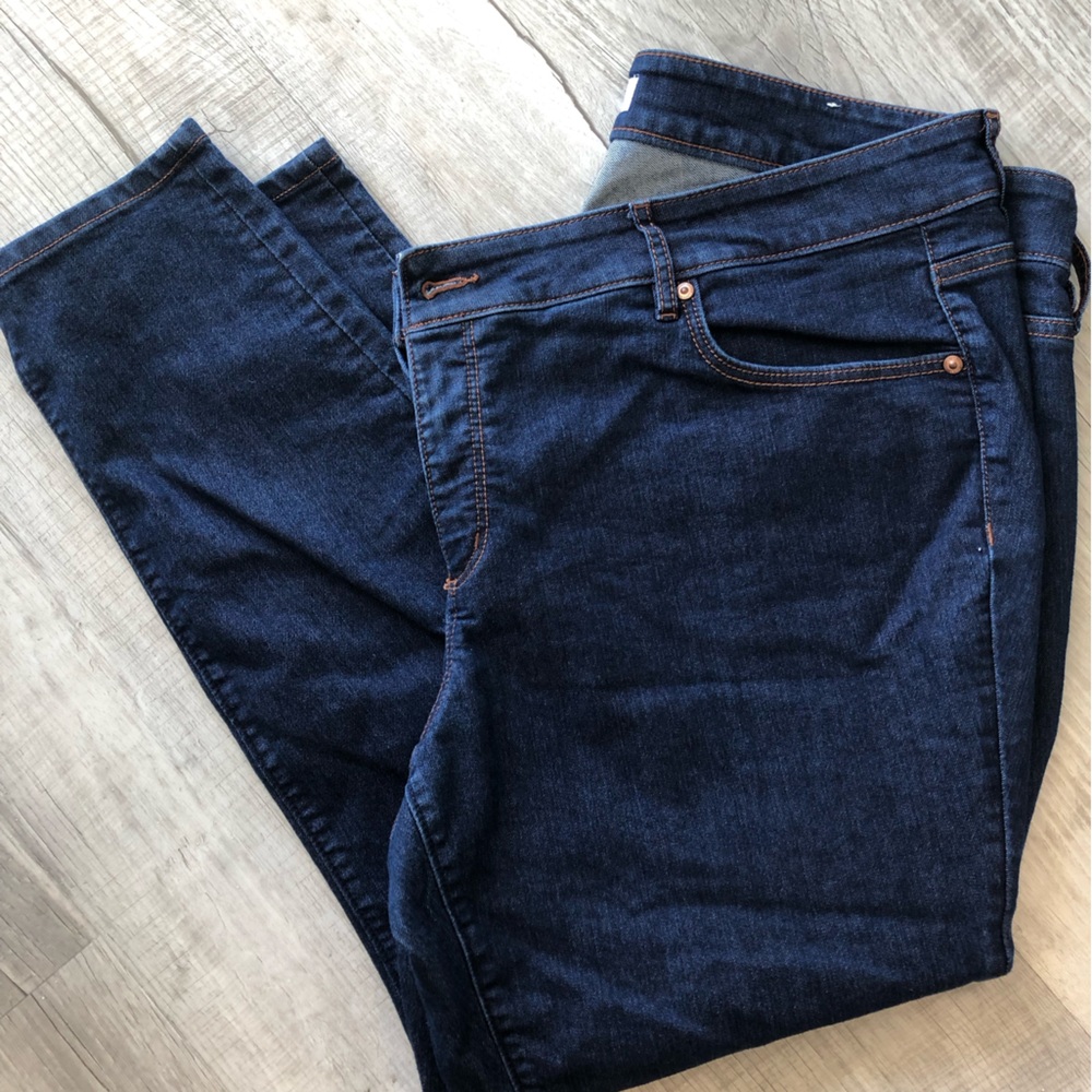 LOFT Women's Dark Blue Skinny Jeans